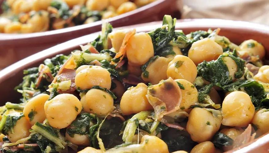 Chickpea Spinach Breakfast Scramble