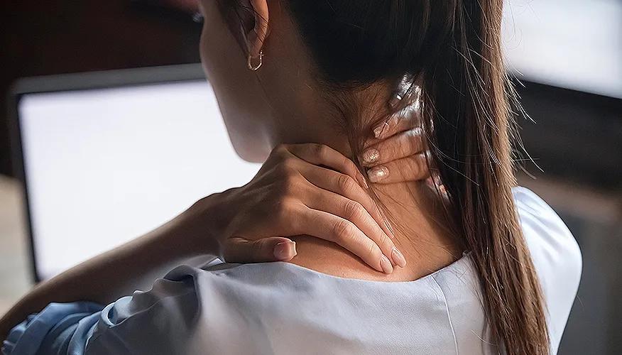 Common causes of stiff neck pain after sleeping