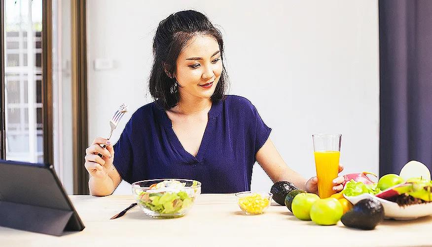 How to support hormonal balance naturally