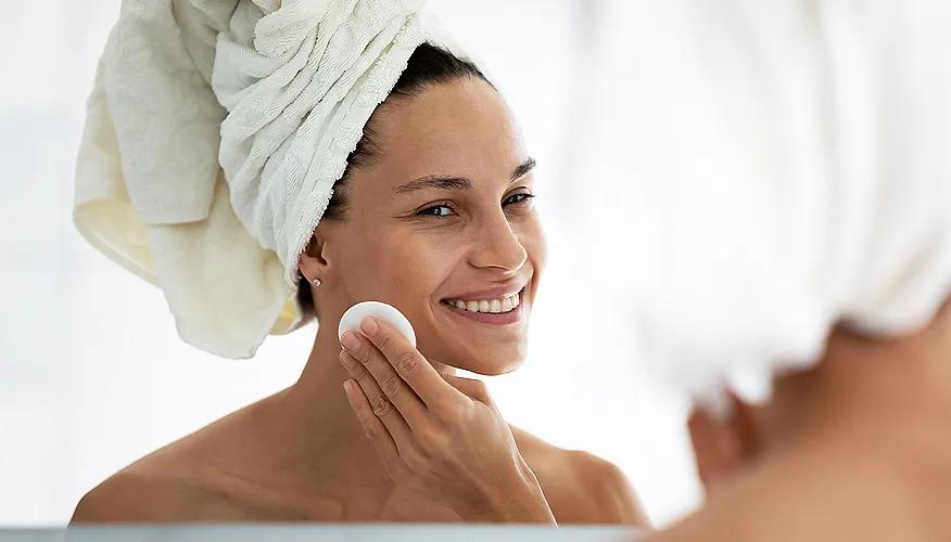 Step-by-step morning skin care routine for oily skin