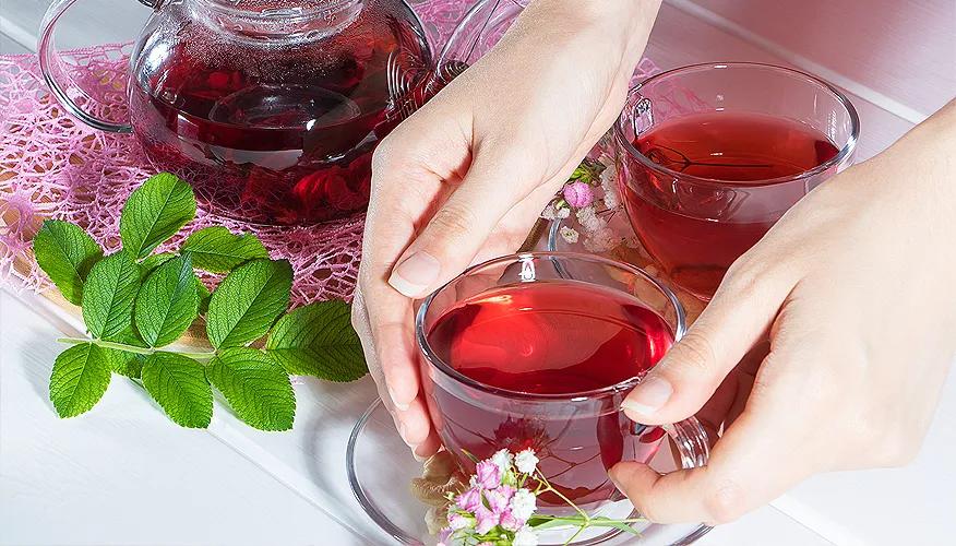 Tea and lifestyle for glowing skin