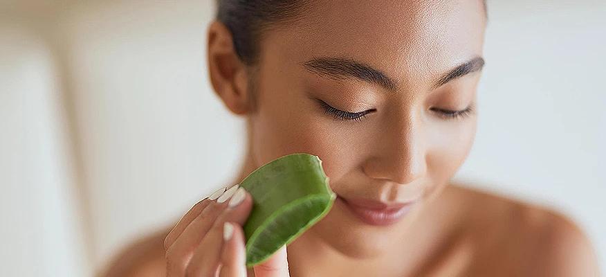 Top Home Remedies to Remove Acne Scars Naturally
