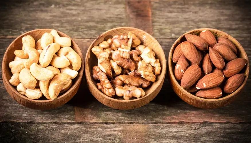 Nuts and seeds: Magnesium and Vitamin E Superstars