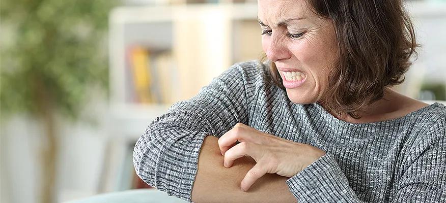 Understanding the connection between menopause and skin rashes